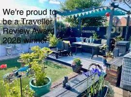 The Purrfect Creative Retreat