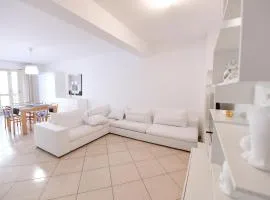 Home & Corso Elegant City Stay Avellino -Casa Vacanza con Terrazza Privata