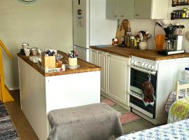 Summer cottage Taipalsaari, hotell sihtkohas Vehkataipale