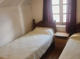 Hostal La Franca céntrico, Habitación privada 1 y Amplia cocina