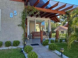 Hospedagem Jardins de Gramado, hotel di Gramado