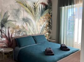 Holiday Bamboo Sanremo - Free private parking, מלון בסן רמו