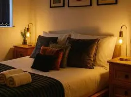 The Bee's Nest Guest House Manchester