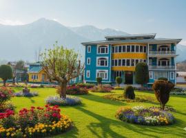 파할감에 위치한 호텔 Pahalgam Resort and Cottages