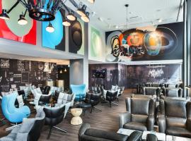 Motel One Basel, hotel en Basilea