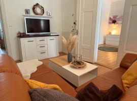 Wohnen in der ehemaligen Bauernstube – hotel w mieście Treia