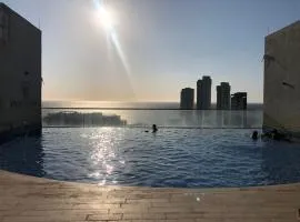 Spectacular luxury apartment, ocean view