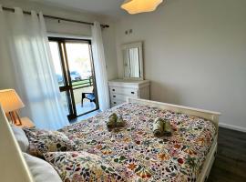 Azurara Beach, viešbutis mieste Vila do Kondė