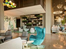 Motel One Barcelona-Ciutadella, отель, где разрешено размещение с домашними животными в Барселоне