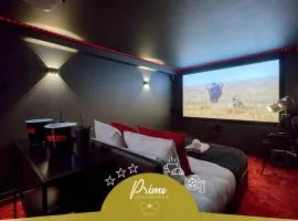 L'Oscar, Expérience Cinema Room avec Netflix, Canal Plus, Prime Vidéo chez les M by PRIMO C0NCIERGERIE