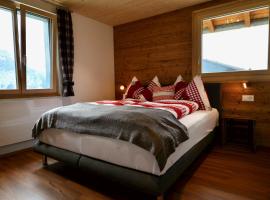 Berggasthaus Eggberge - Boutique Mountain Hotel - Access via Cablecar, hotel v mestu Altdorf