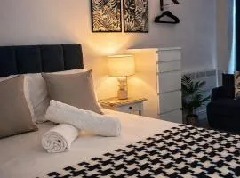 Studio 2 - Eign St Hereford