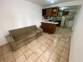 SmartStay House Spacious, equipped and comfortable, seoska kuća u gradu Durango