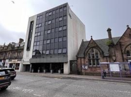 B&B HOTEL Inverness，印威內斯的飯店