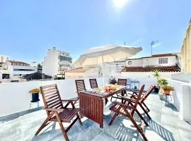 Laila Summer Escape by GT House