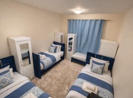 ALEX Hostel - H101, hostel em Sharjah