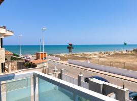 Vacaciones con el Mediterráneo a menos de 50 metros: Cullera'da bir otel