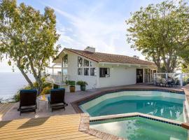 Pacific View Malibu by AvantStay Oceanfront Retreat Ocean Views, hotel i Malibu