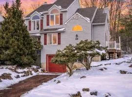 Mountain Laurel Lodge by AvantStay