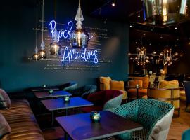 Motel One Salzburg-Mirabell, отель в Зальцбурге