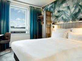 Motel One Paris-Porte de Versailles, hotel sa Issy-les-Moulineaux