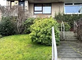 Cozy Twin Room Easy City Access Free Parking