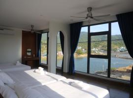 Vinh Hy Horizon โรงแรมในหวินห์ฮี