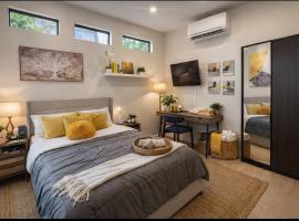 Nestle By The Falls - Niagara Falls, hotel in Niagara Falls