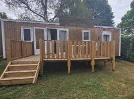 Mobil home - 3 chambres pour 6 personnes avec terrasse - API-1-52-1294