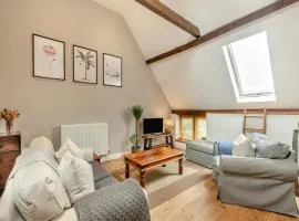 The Cartlodge - Ukc1039