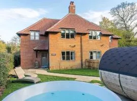 Meadowsweet Cottage-Ukc2458