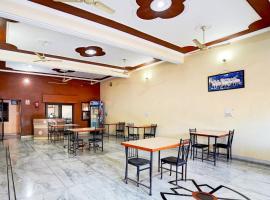 Hotel O RELAX IN – hotel w mieście Ghaziabad