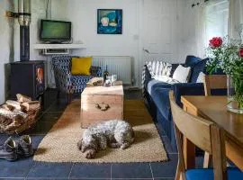Stables - Ukc4680