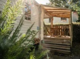 Mobil home avec terrasse à Espelette - 3 chambres pour 7 personnes - API-1-52-1575