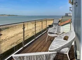Point Clear View