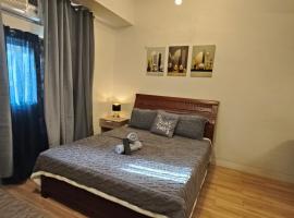 Holland Park staycation, hotel sa Jalang