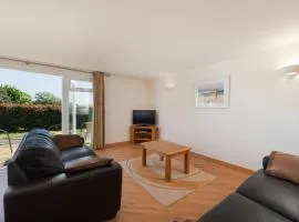 2 Red Rock Apartments