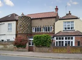 The Mistress' House