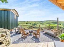 Flossys Hut - Uk43675