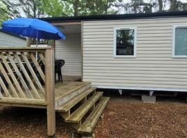 Mobil Home 2 Chambres, 6 Pers. à Messanges - API-1-52-1640, hotel en Messanges