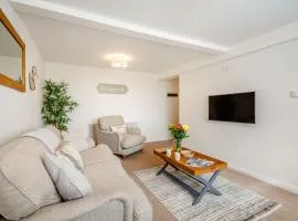 Seaside Cottage - Uk35826