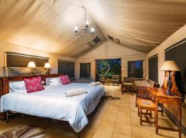 Cawston Encounters, hotel v destinaci Highmount