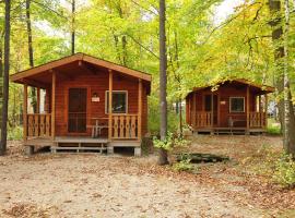 Tranquil Timbers Cabin 11 หมู่บ้านพักตากอากาศในสเตอร์เจียนเบย์