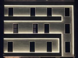 فندق تربل ثري, Hotel in Medina