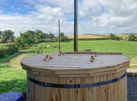 Curlew Cottage, хотел в Dinwoodie Mains