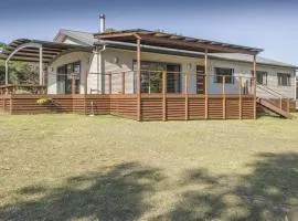 Bawley Backyard Haven - family retreat near beach