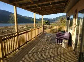 Whare kotare - Kingfisher Cabin