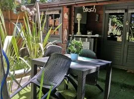 Cabane planquée tout confort, havre de paix , nature