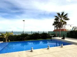 Casa Del Mar, piscina privada frente al mar
