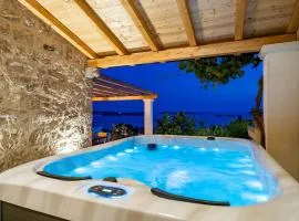 Fortuno-Luxury seaview apartment with outdoor jacuzzi near Dubrovnik